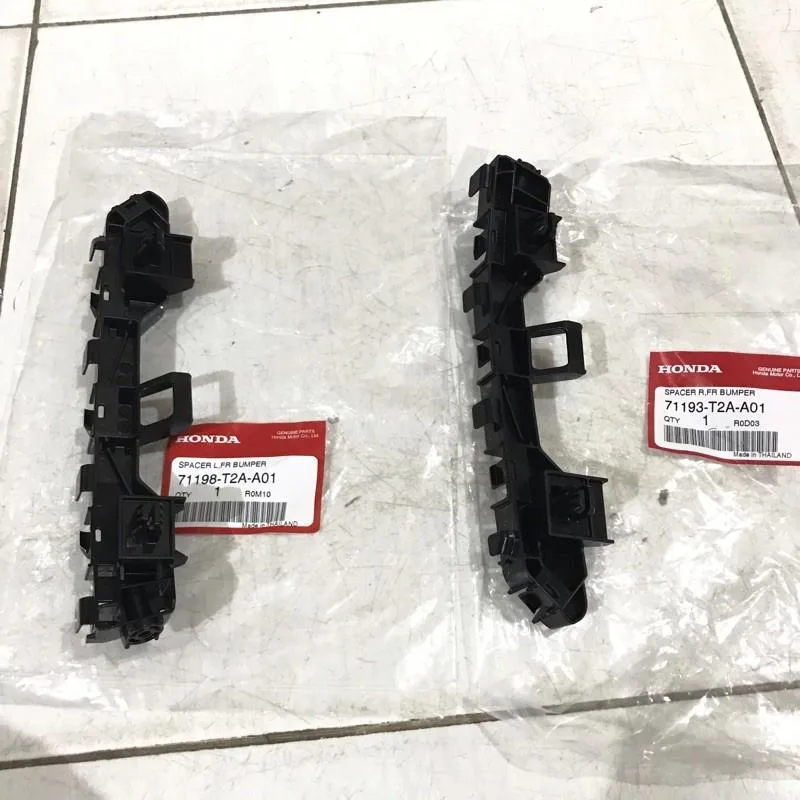Breket / Breaket Bumper Depan Honda Accord 2013-2019 Genuine