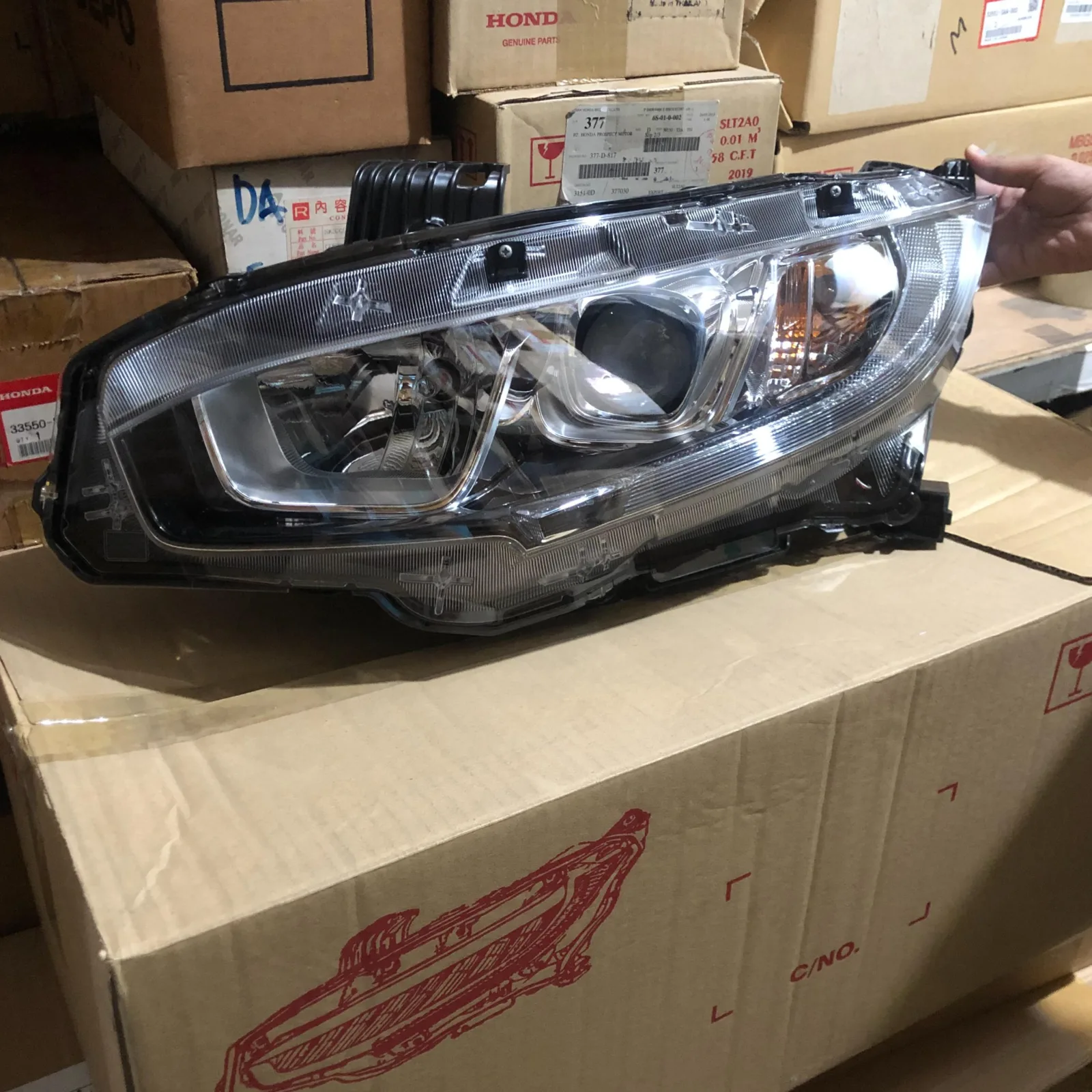 Headlamp / Lampu Depan CIVIC 1800cc 2016-2019 Original