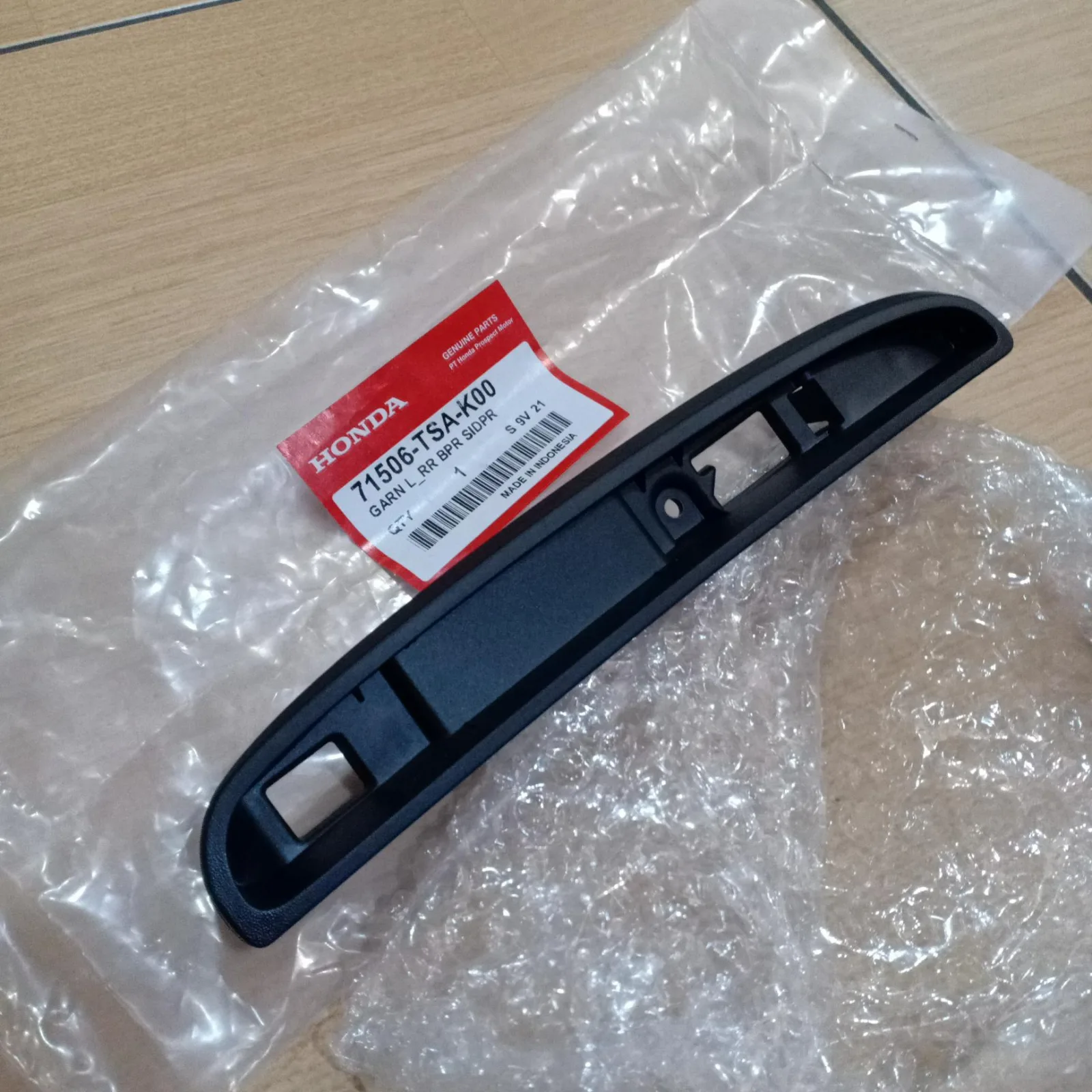Kisi-kisi Bumper Belakang BRV Facelift 2020 Genuine