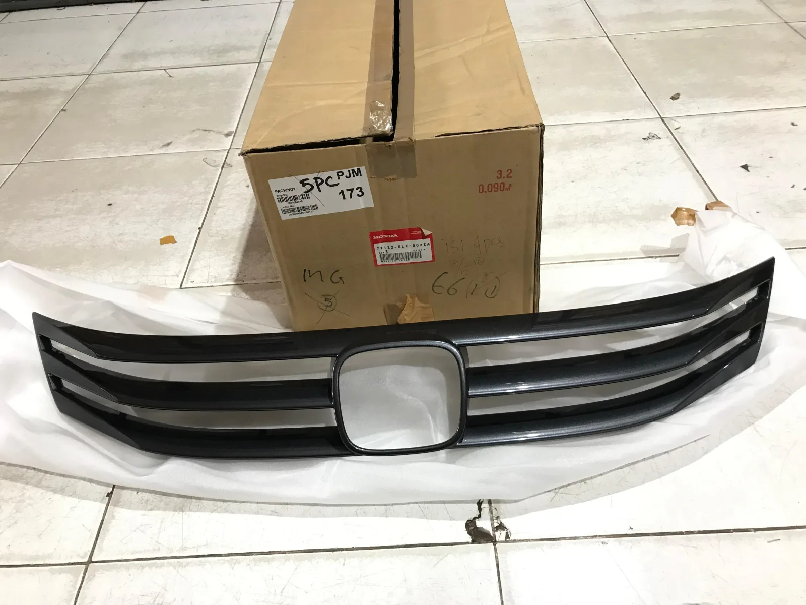 List Grill Honda ODYSSEY 2009 - 2011 Original