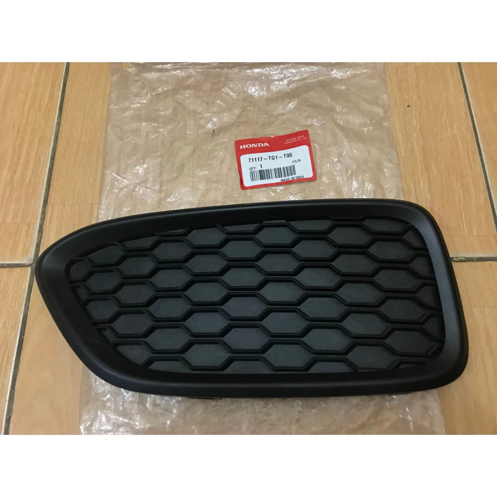 Cover Foglamp tanpa lubang foglamp Honda Brio Genuine!!!