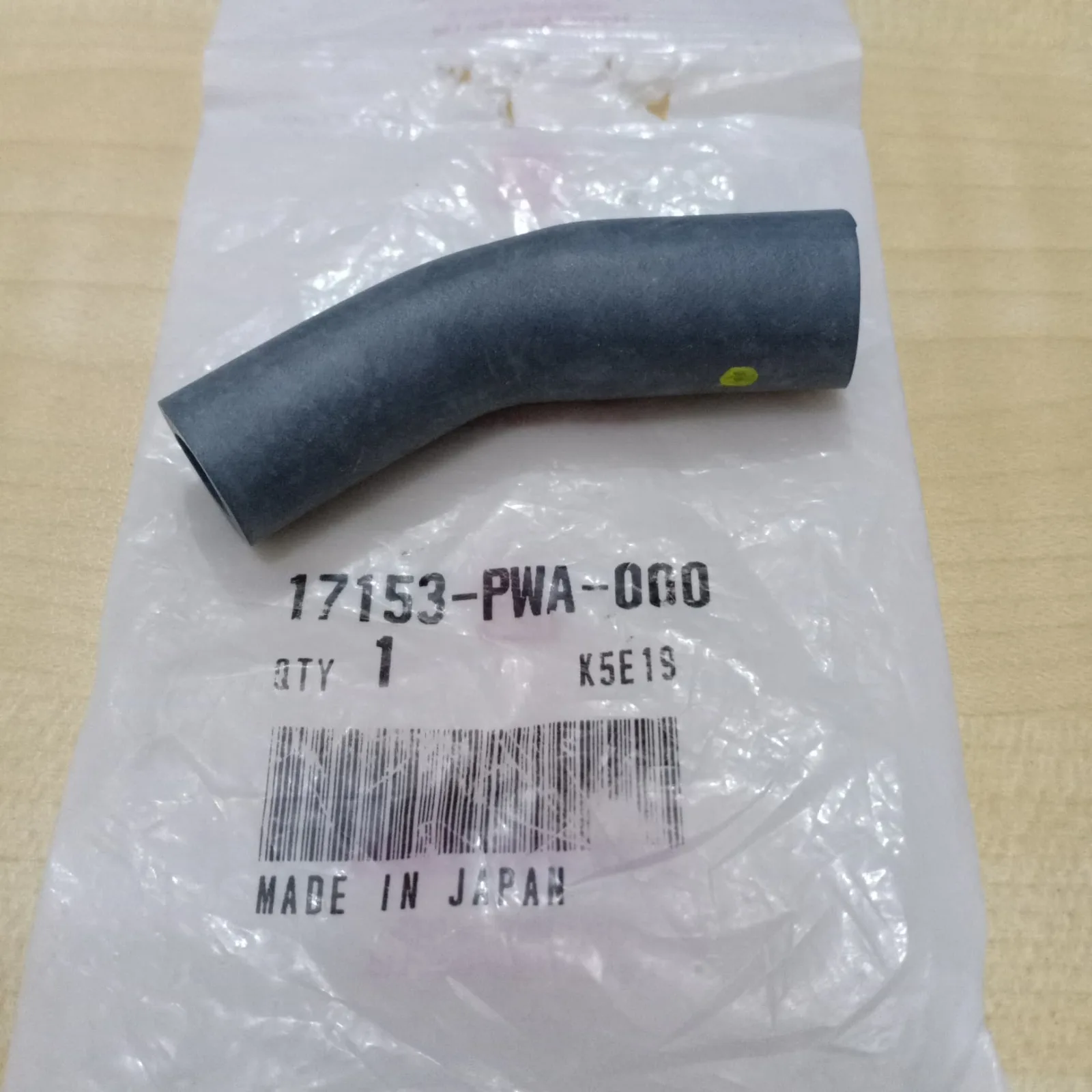 Selang Air Pendek Jazz 2003-2007 Genuine!!