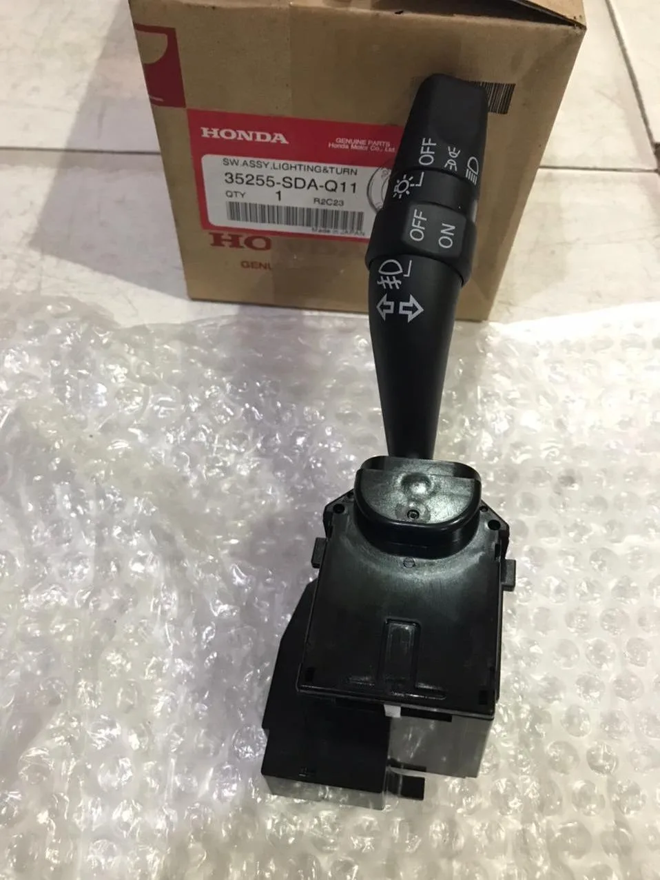 Switch Lampu ACCORD CM5 2004 2005 2006 Original