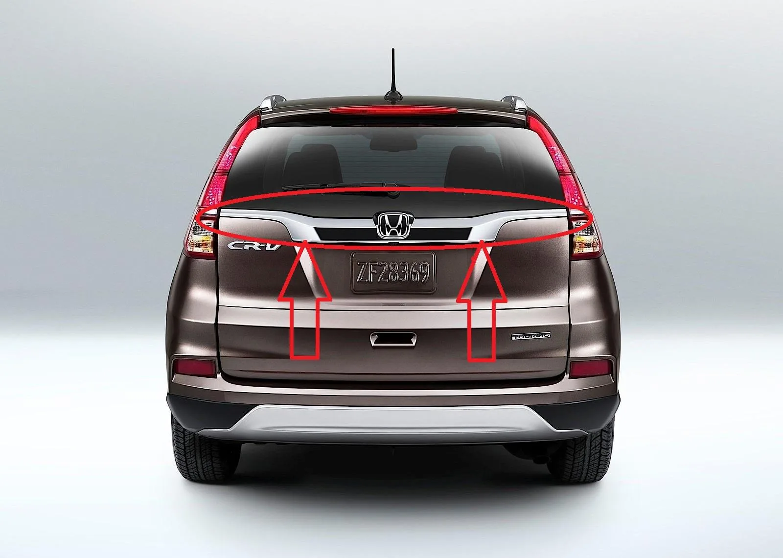 Garnish Chrome Pintu Bagasi CRV 2015-2017 Original