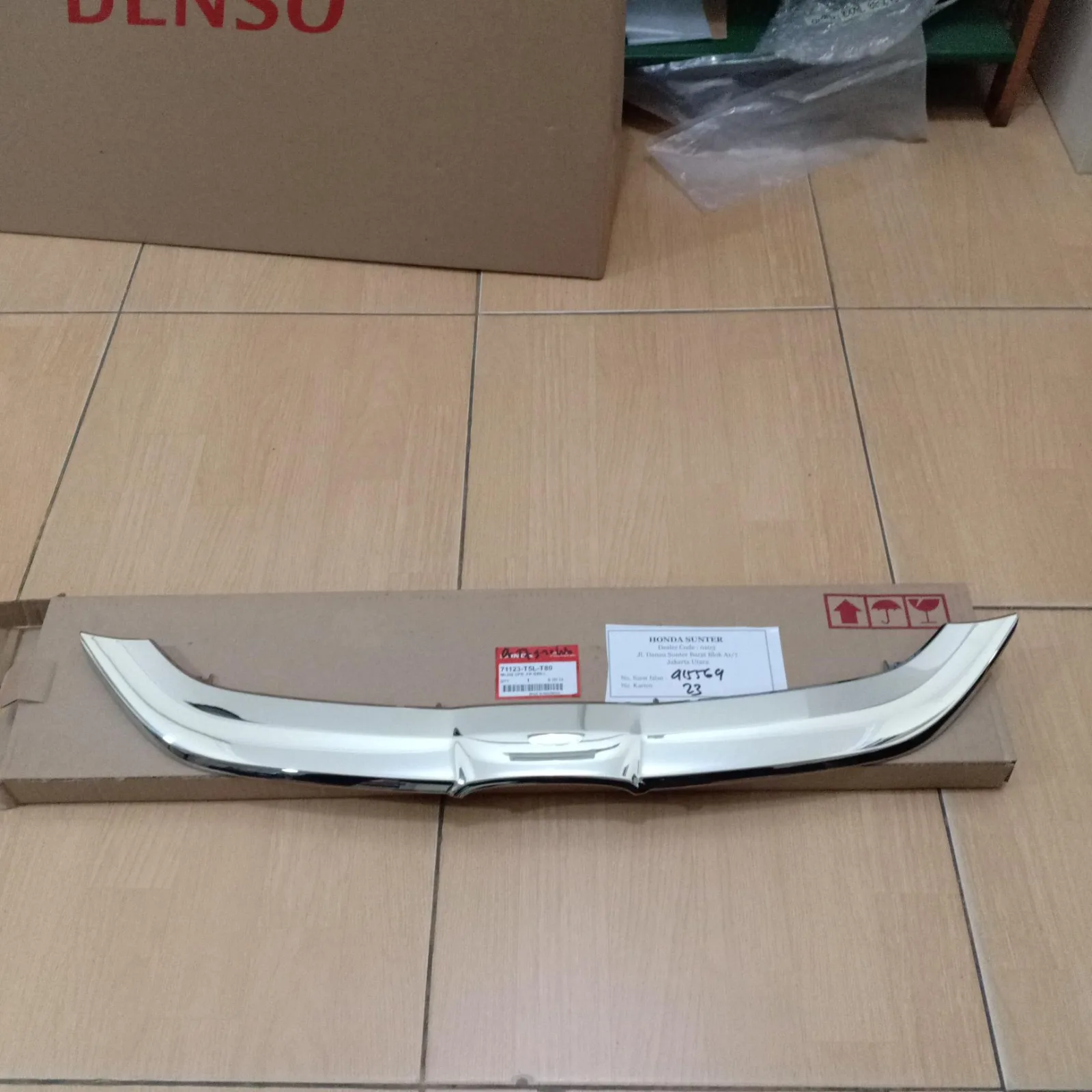 Grill Chrome Atas Jazz GK5 Facelift 2019-2023 Original