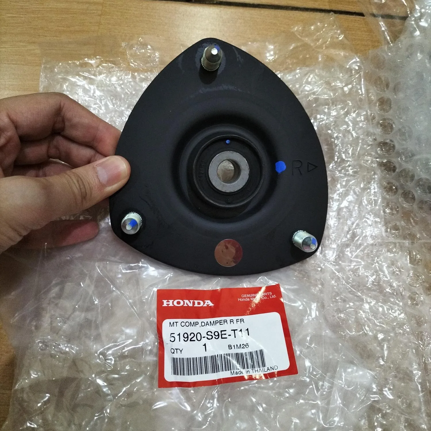 Support Shock Breaker SHOCK DEPAN STREAM CRV GEN2 2002-2005 ORIGINAL