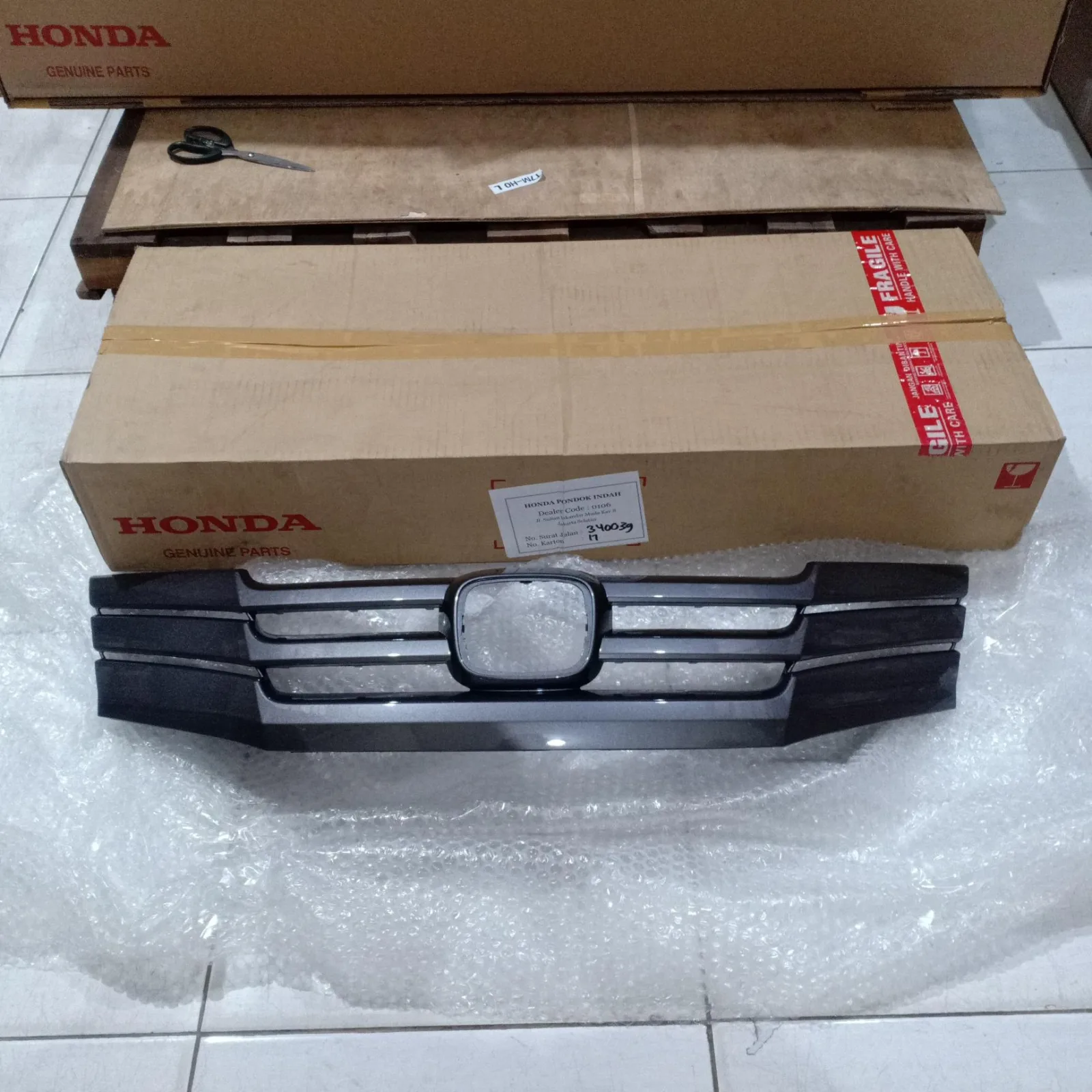 Grill DEPAN MOLDING GRILL City 2009-2010 ORIGINAL