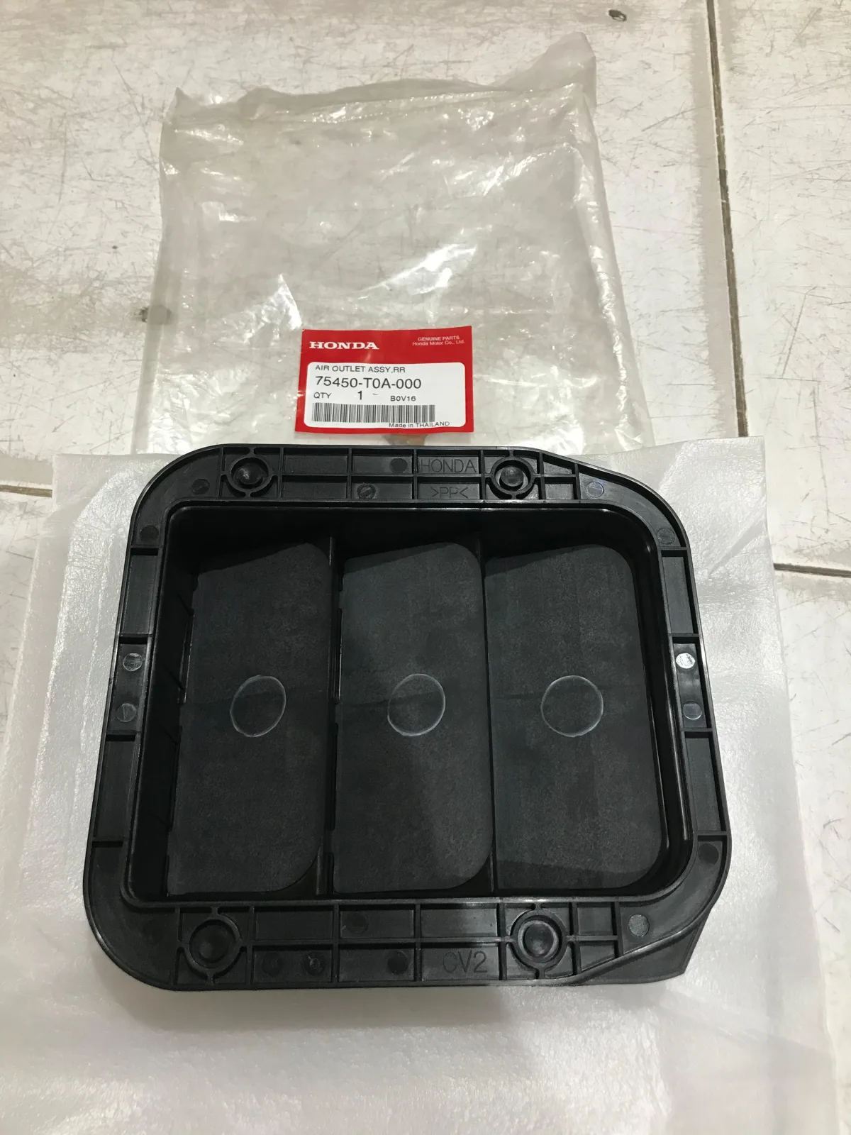 Air Outlet Ventilasi Udara Belakang Linning CRV 2013-2017 Original