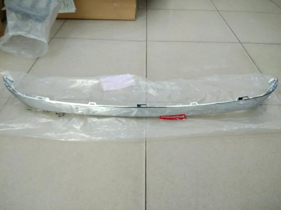 List Grill Chrome Panjang Bawah CRV 2010-2012 Original