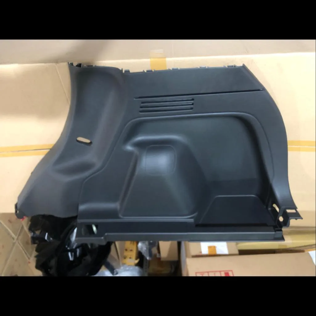 Lining Truk / Door Trim Belakang HRV 2015-2021 Original