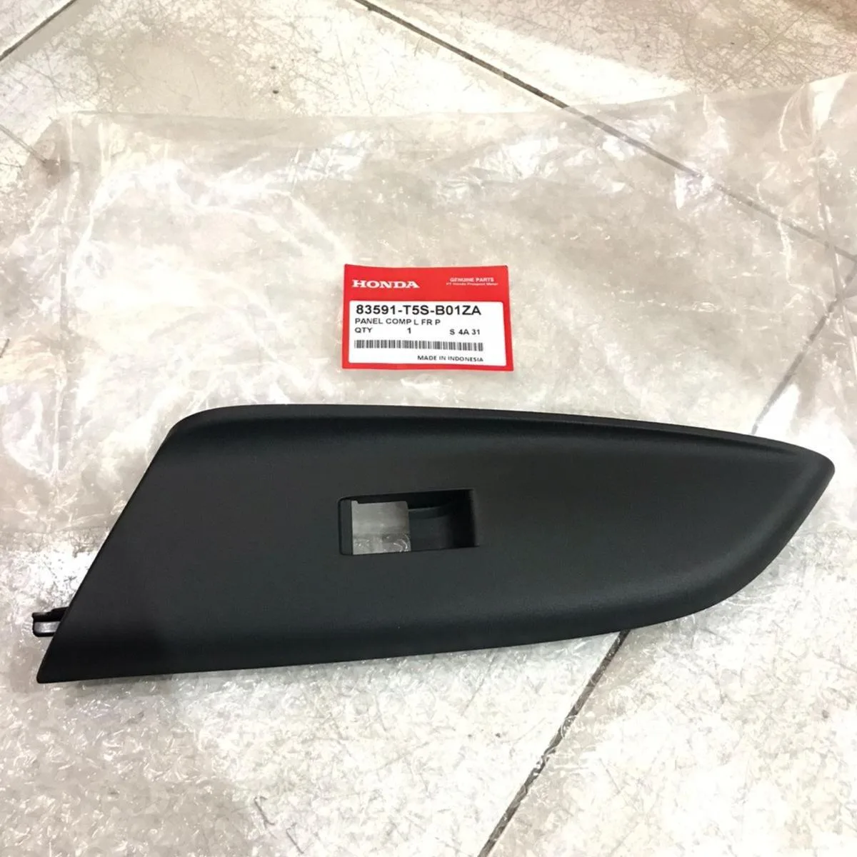 Cover Switch Power Window Arm Rest Jazz GK5 2014 2015 2016 2017 2018 2019 2020 2021 2022 Original
