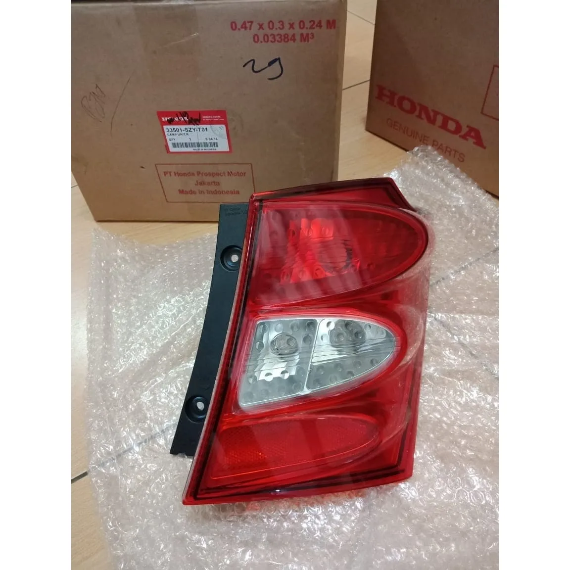 Stoplamp Honda Freed 2009-2010 Genuine!