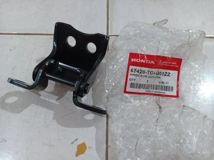 Engsel Pintu Depan Jazz 2015-2021 Original