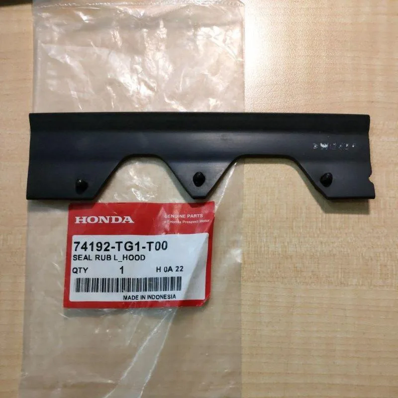 Karet Kap Mesin Brio dan Mobilio OLD 2014-2016 Original